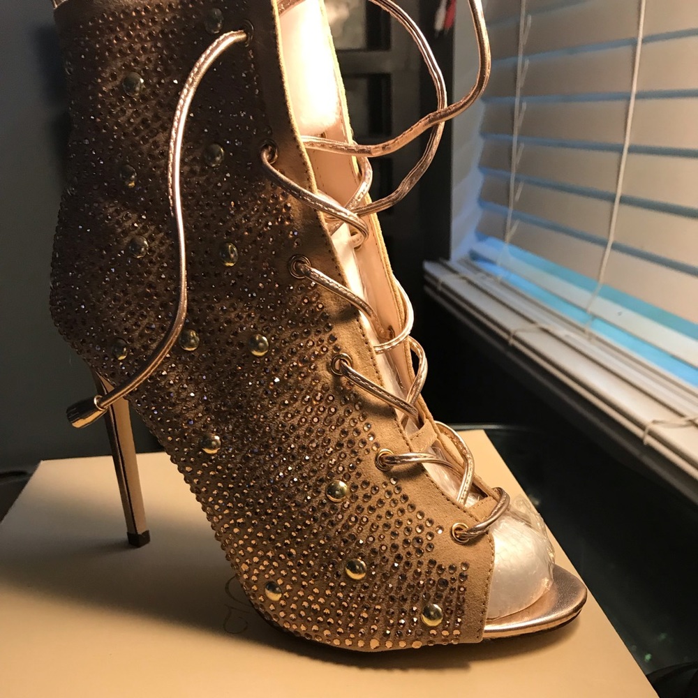 Vigo Fiore Glitter Bootie